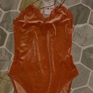 One piece! body suit